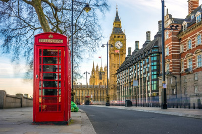 London Big Ben Telefonzelle shutterstock 607235345